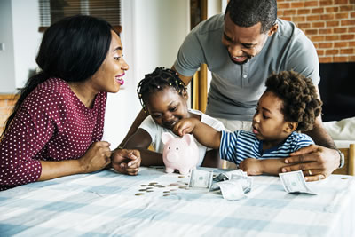 kids saving money